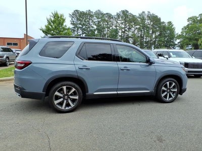 2024 Honda Pilot Touring
