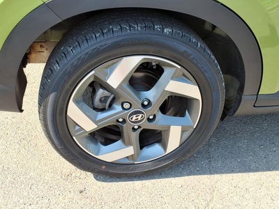 2023 Hyundai Venue SEL