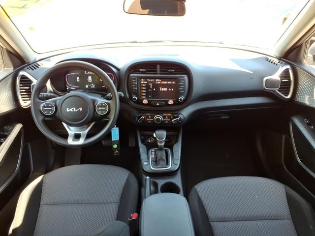 2024 Kia Soul LX Technology