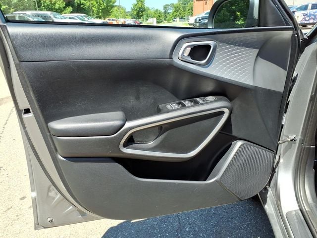 2024 Kia Soul LX Technology