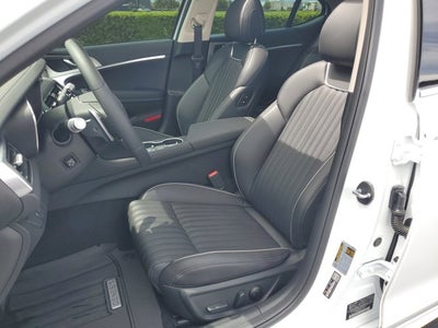 2026 Genesis G70 2.5T Prestige