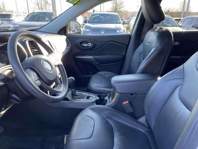 2019 Jeep Cherokee Latitude