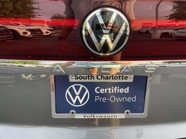 2024 Volkswagen Atlas Cross Sport 2.0T SEL R-Line