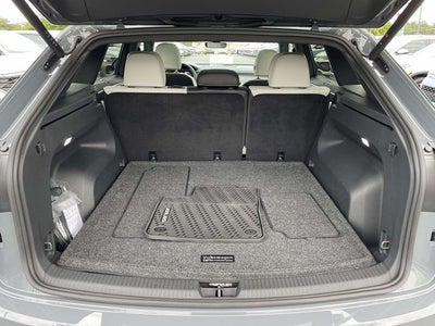 2025 Volkswagen Atlas Cross Sport 2.0T SEL Premium R-Line