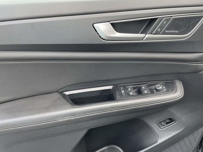 2025 Volkswagen Atlas Cross Sport 2.0T SEL Premium R-Line