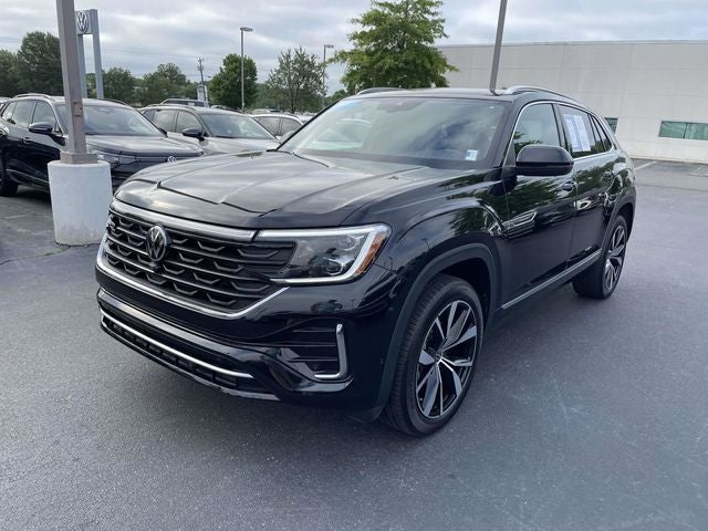 2025 Volkswagen Atlas Cross Sport 2.0T SEL Premium R-Line