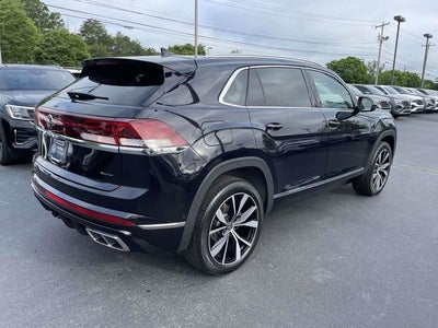 2025 Volkswagen Atlas Cross Sport 2.0T SEL Premium R-Line