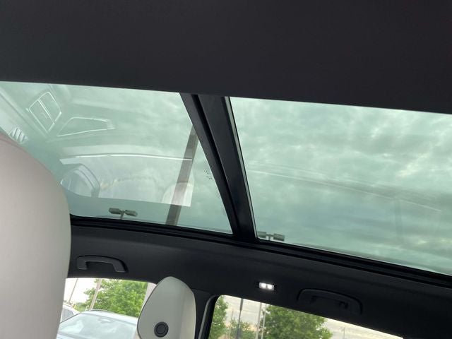 2025 Volkswagen Atlas Cross Sport 2.0T SEL Premium R-Line