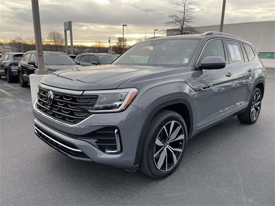 2025 Volkswagen Atlas 2.0T SEL Premium R-Line