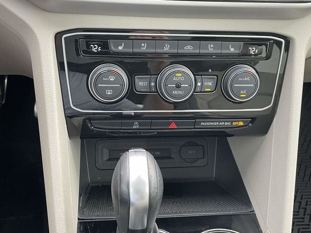2021 Volkswagen Atlas 3.6L V6 SEL Premium R-Line