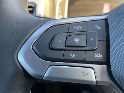 2023 Volkswagen Atlas Cross Sport 3.6L V6 SE w/Technology