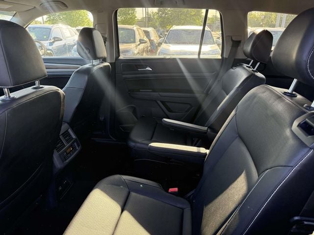 2021 Volkswagen Atlas 3.6L V6 SE w/Technology