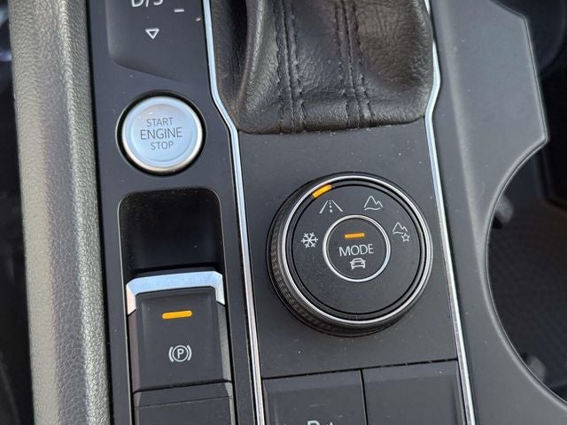 2021 Volkswagen Atlas 3.6L V6 SE w/Technology