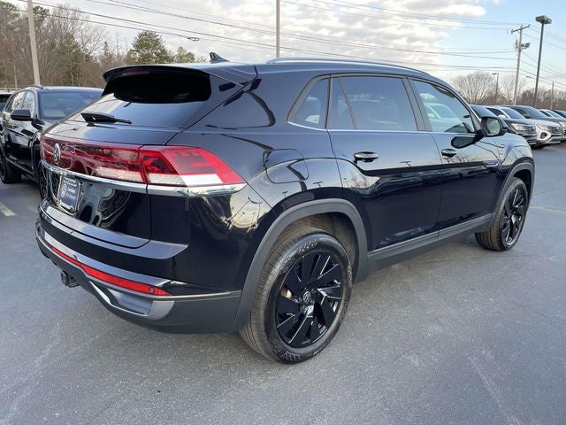 2025 Volkswagen Atlas Cross Sport 2.0T SE w/Technology