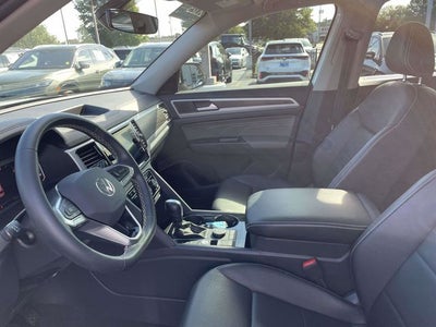 2023 Volkswagen Atlas 3.6L V6 SE w/Technology
