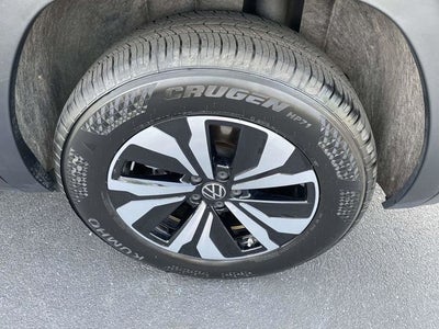 2024 Volkswagen Atlas 2.0T SE