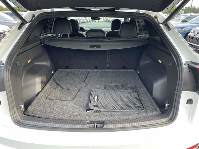 2023 Volkswagen Atlas Cross Sport 3.6L V6 SEL R-Line