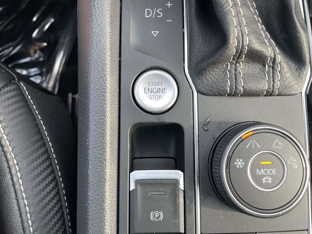 2023 Volkswagen Atlas Cross Sport 3.6L V6 SEL R-Line