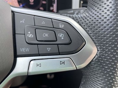 2023 Volkswagen Atlas Cross Sport 3.6L V6 SEL R-Line