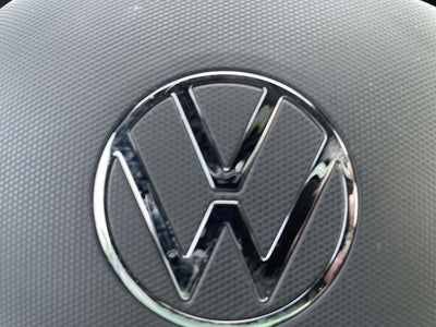 2023 Volkswagen Atlas Cross Sport 3.6L V6 SEL R-Line