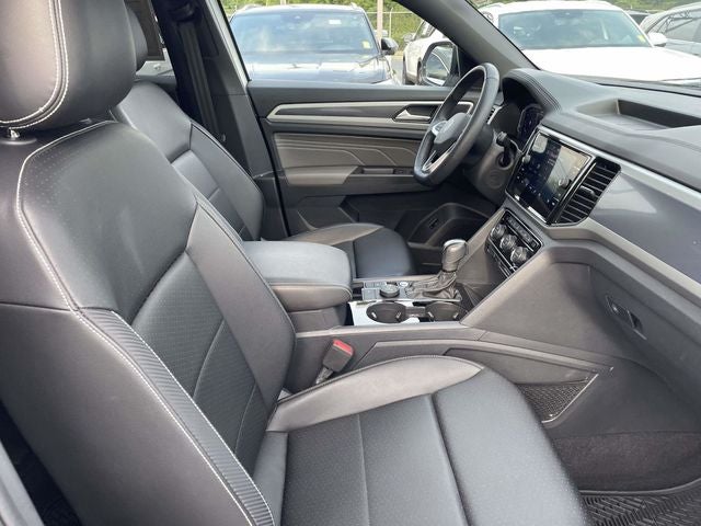 2023 Volkswagen Atlas Cross Sport 3.6L V6 SEL R-Line