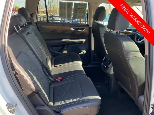 2025 Volkswagen Atlas 2.0T SE w/Technology