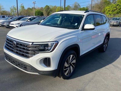 2025 Volkswagen Atlas 2.0T SE w/Technology