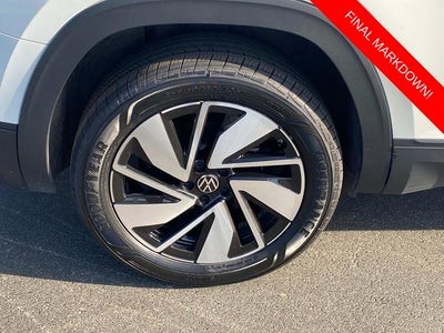 2025 Volkswagen Atlas 2.0T SE w/Technology