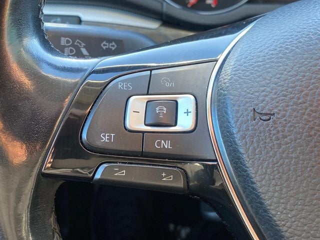 2018 Volkswagen Passat 2.0T SE