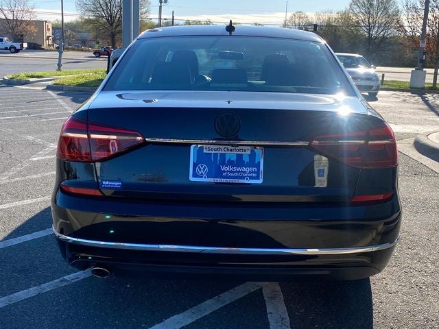 2018 Volkswagen Passat 2.0T SE