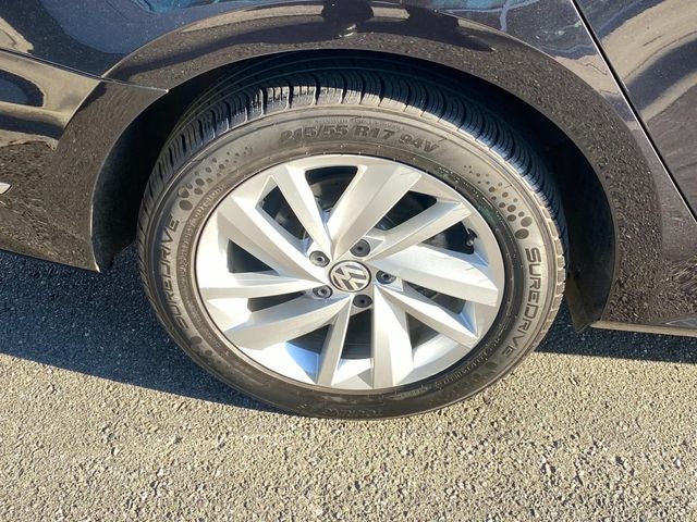 2018 Volkswagen Passat 2.0T SE