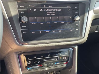 2023 Volkswagen Tiguan 2.0T SE