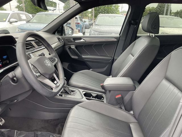 2023 Volkswagen Tiguan 2.0T SE R-Line Black
