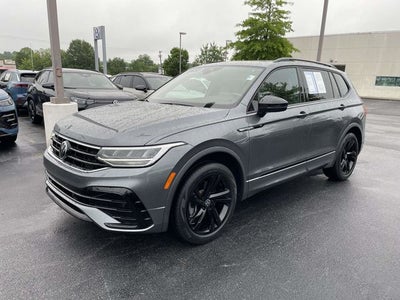 2023 Volkswagen Tiguan 2.0T SE R-Line Black