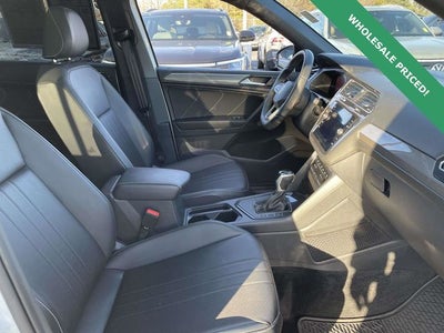 2023 Volkswagen Tiguan 2.0T SE R-Line Black