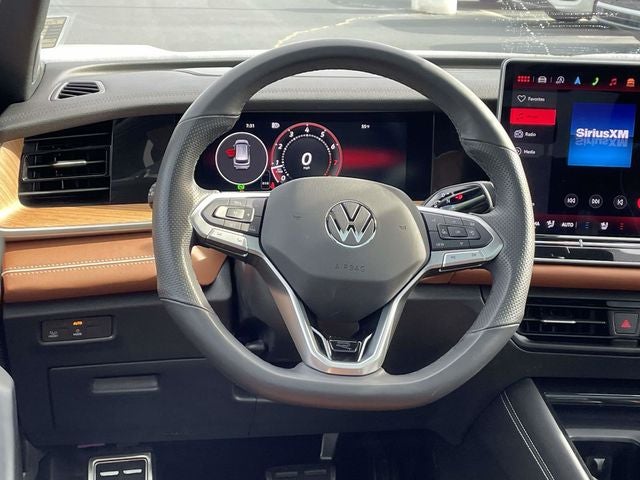 2025 Volkswagen Tiguan 2.0T SEL R-Line