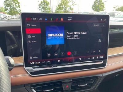 2025 Volkswagen Tiguan 2.0T SEL R-Line