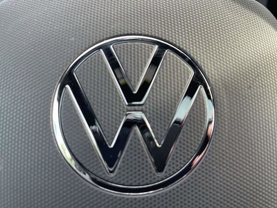 2025 Volkswagen Tiguan 2.0T SEL R-Line