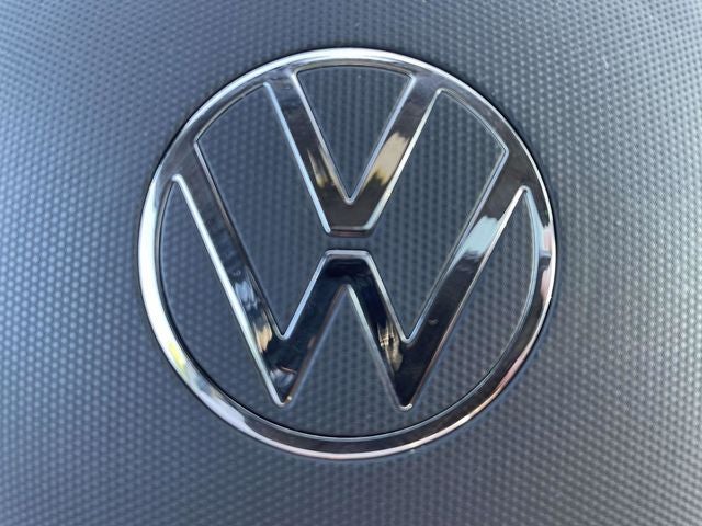 2025 Volkswagen Tiguan 2.0T SEL R-Line