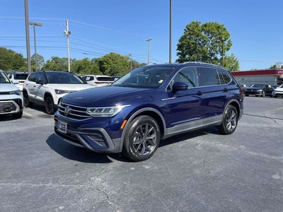 2023 Volkswagen Tiguan 2.0T SE