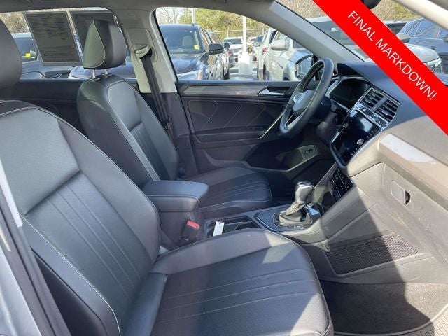 2023 Volkswagen Tiguan 2.0T SE