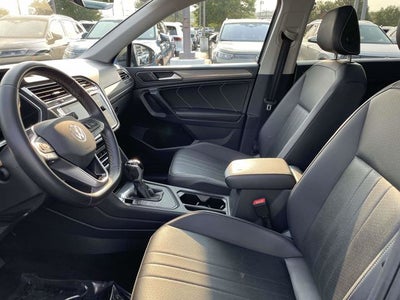 2023 Volkswagen Tiguan 2.0T SE