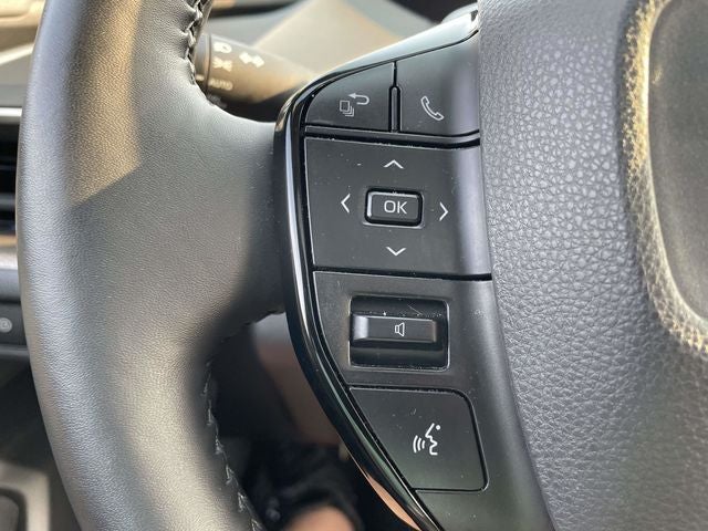 2023 Toyota Prius XLE