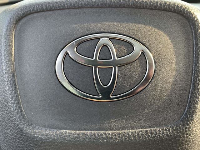 2023 Toyota Prius XLE