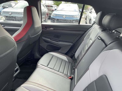 2025 Volkswagen Golf GTI 2.0T SE