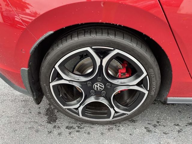 2025 Volkswagen Golf GTI Autobahn