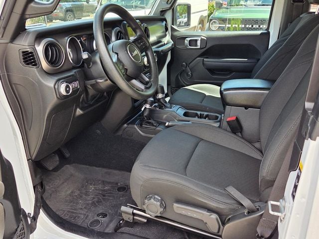 2022 Jeep Wrangler Sport