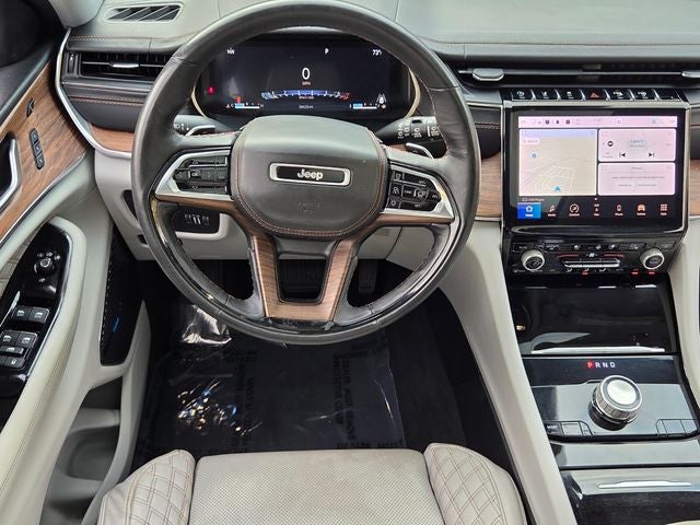 2023 Jeep Grand Cherokee Summit