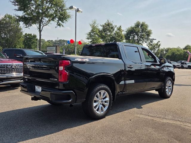 2022 Chevrolet Silverado 1500 Custom