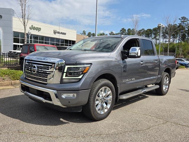 2020 Nissan Titan SL